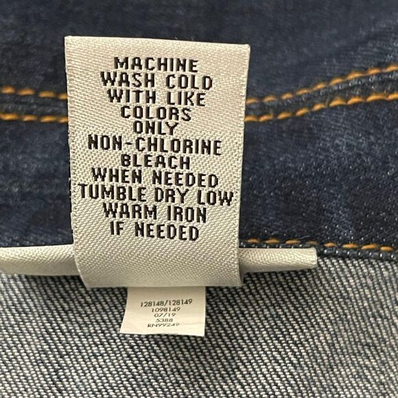 CATHERINES Women's Plus Size Blue Stretch Denim Jacket SIZE 4X - Picture 8 of 8